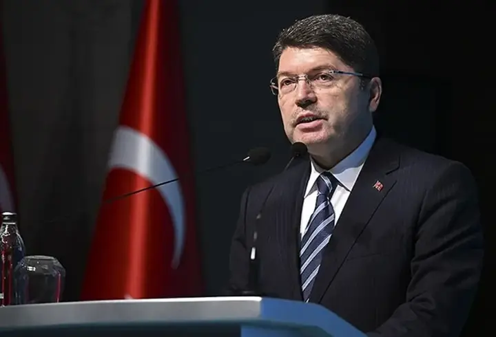 Adalet Bakanı Tunç'tan CHP Genel Başkanı Özel'e tepki