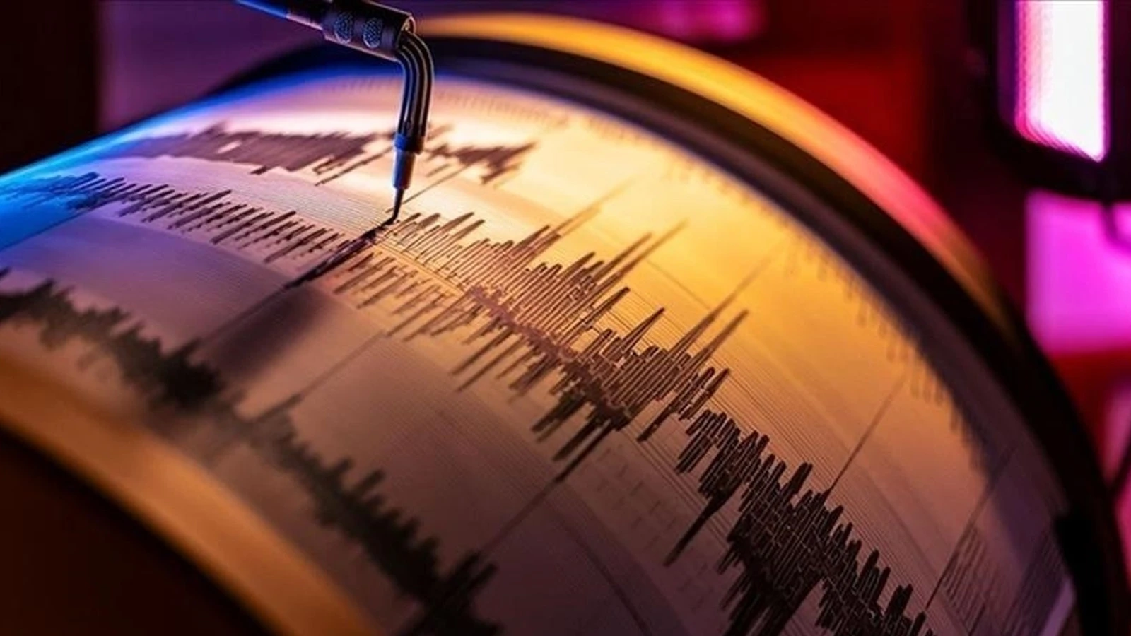 AFAD duyurdu: Akdeniz'de 4.3 büyüklüğünde deprem