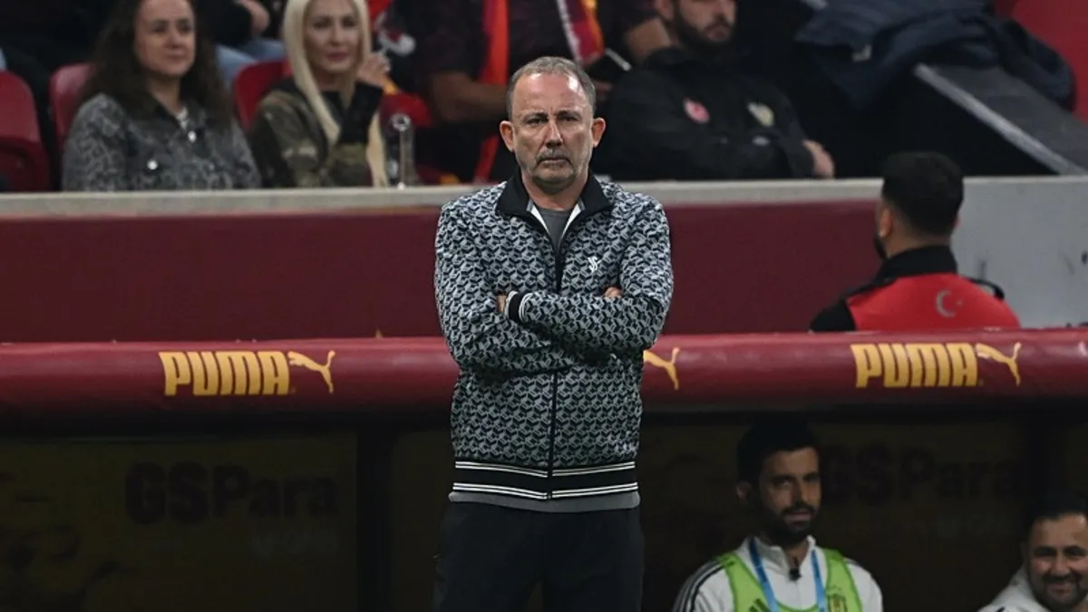 Beşiktaş'ta transfer zirvesi! Sergen Yalçın 4 takviye istedi