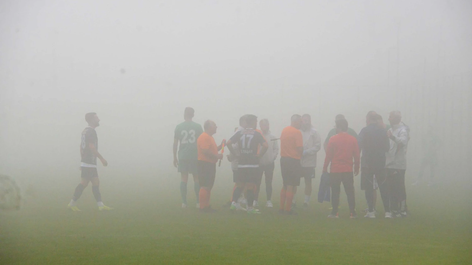Muğlaspor-Fethiyespor maçına sis engeli