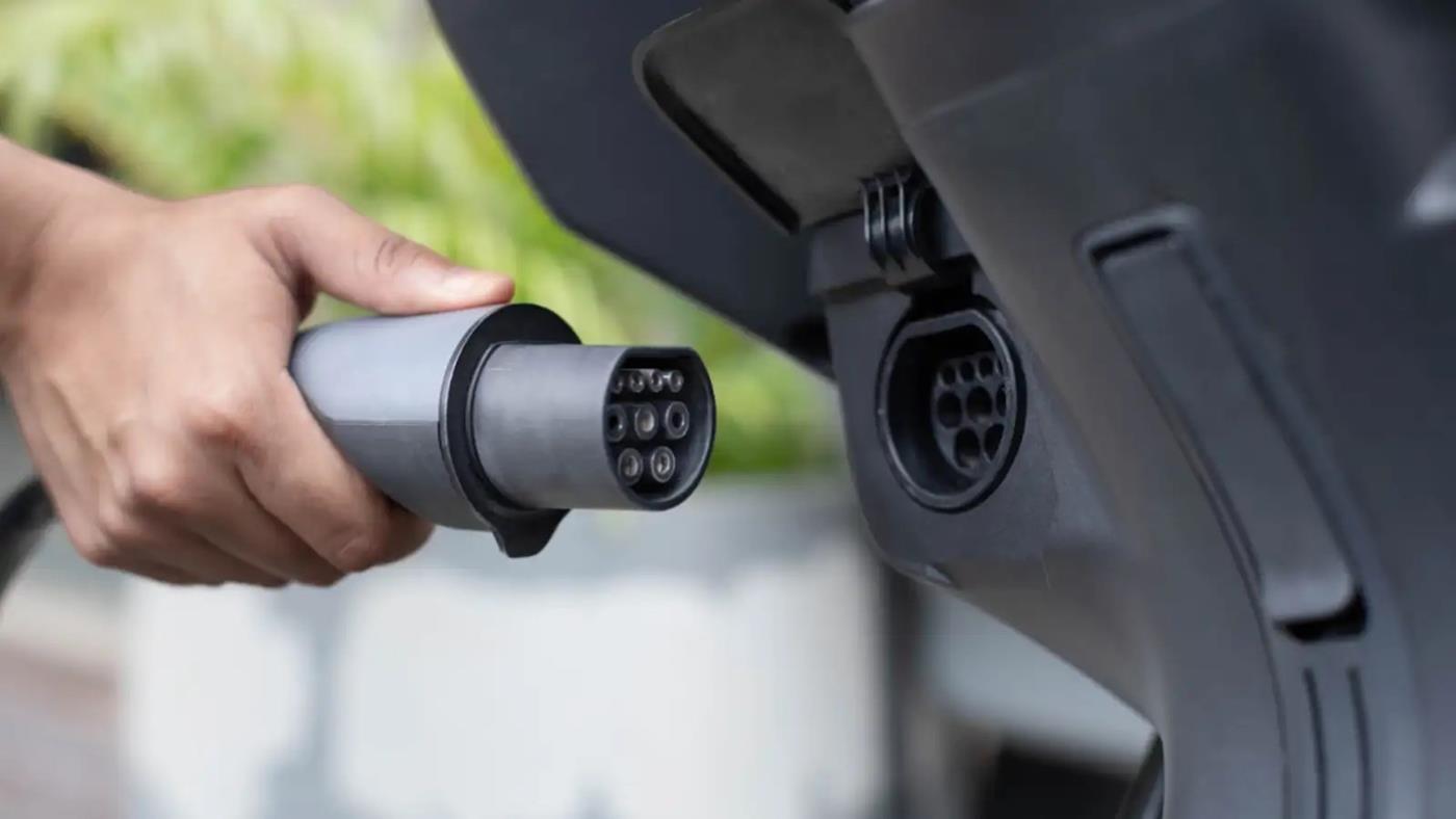 Elektrikli araç şarj istasyonlarında bakır kablo hırsızlığı krizi
