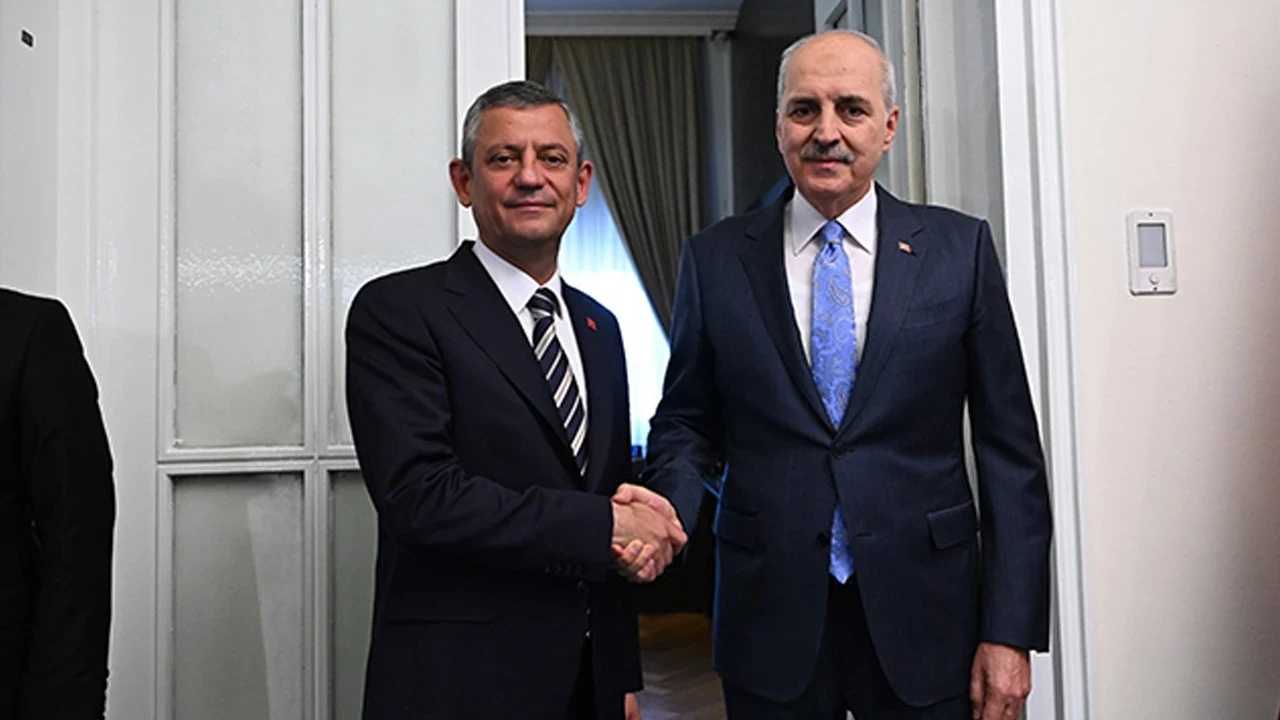 TBMM Başkanı Kurtulmuş, Özgür ÖZel'i kabul etti