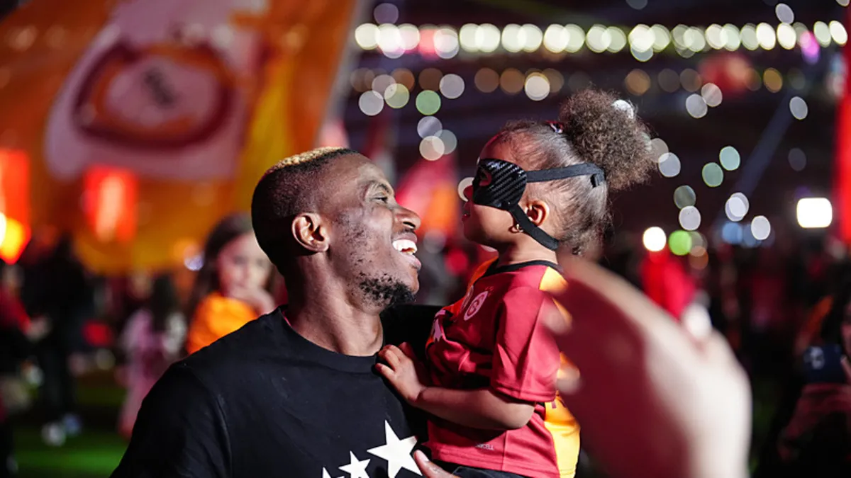 Galatasaray Başkanı Dursun Özbek'ten Victor Osimhen açıklaması!