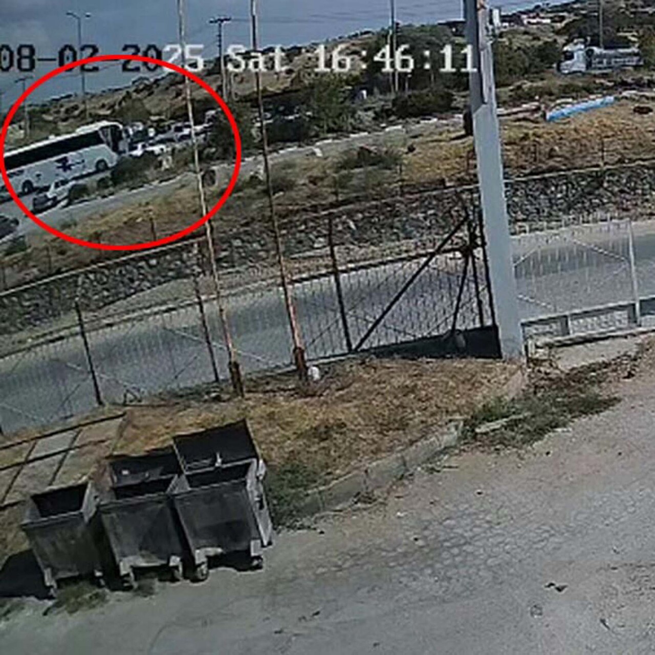 Otobüs çarpınca savruldu! Yaşlı çifti hayattan koparan kaza!