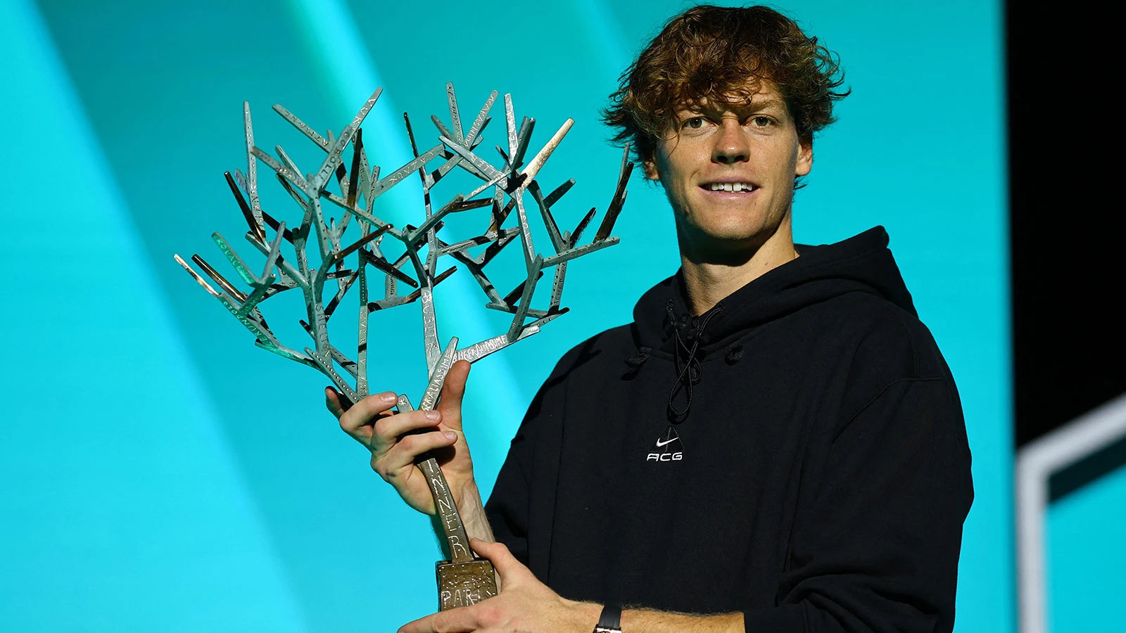 Paris Masters'da şampiyon olan Sinner, yeniden dünya 1 numarası oldu