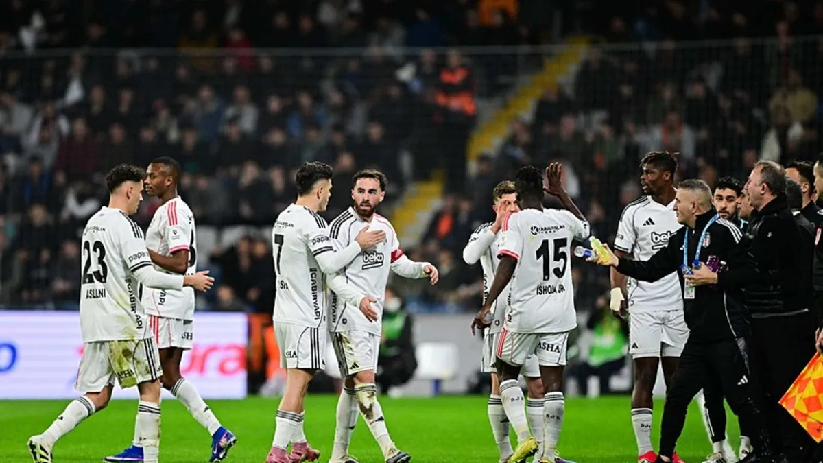 Spor yazarları RAMS Başakşehir-Beşiktaş maçını değerlendirdi