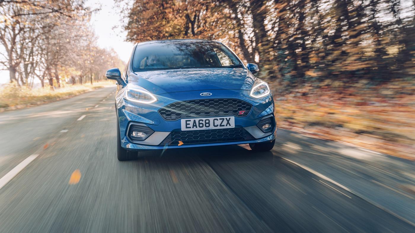 Ford Fiesta elektrikli olarak geri dönebilir: Volkswagen sürprizi!