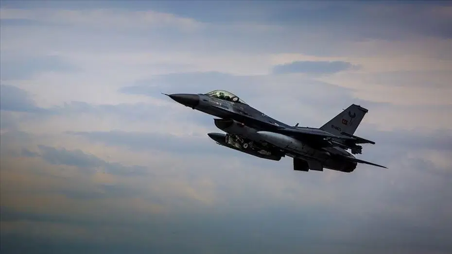 Antalya'da F-16 uçakları uçuş yapıyor iddialarına yalanlama
