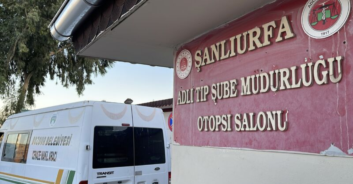 Başını Ağaca Çarpıp Traktörden Düşen Çiftçi Öldü! - Son Dakika İnternet Haberleri - Habertürk