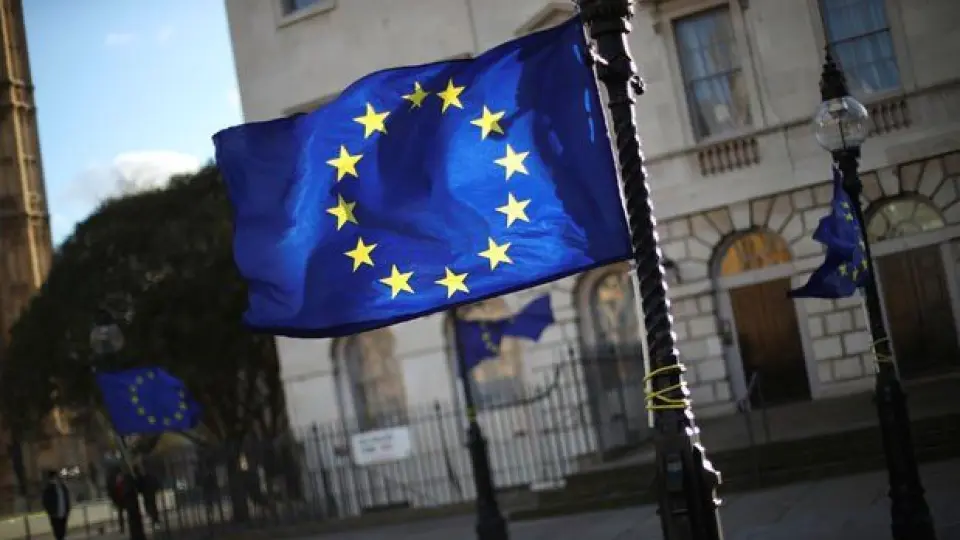 Euro Bölgesi yatırımcı güveninde iyileşme