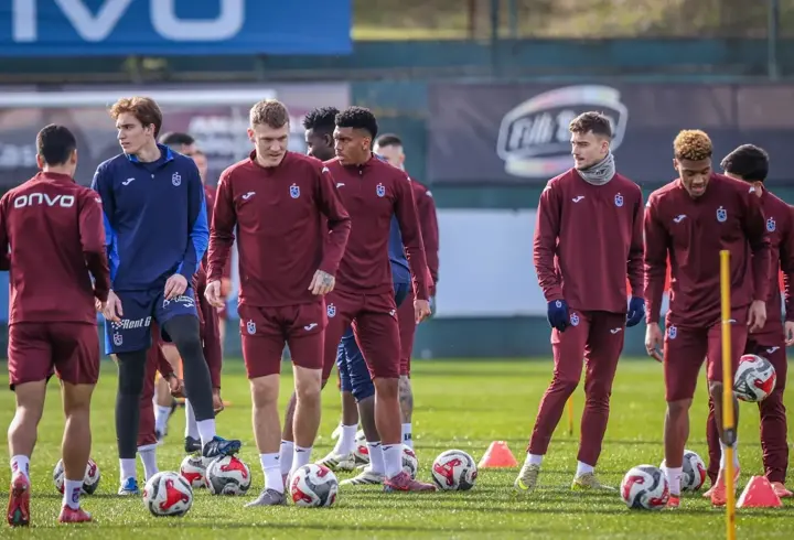 Trabzonspor kafilesi, 11 eksikle Ankara'ya gitti