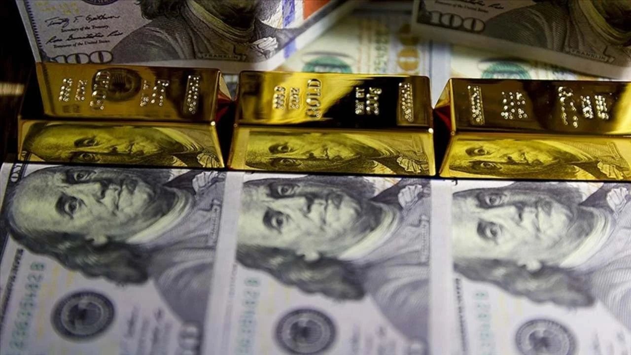 Dolar, euro, altın ne kadar olacak? Bankacılık devinden dikkat çeken 2026 tahmini