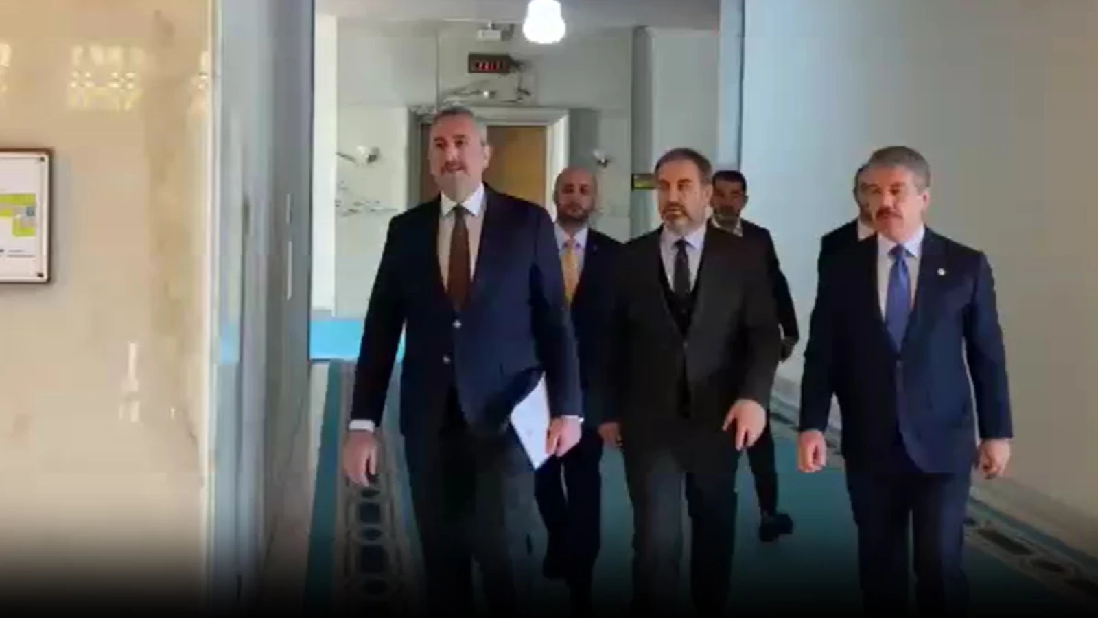AK Parti 'Terörsüz Türkiye' raporunu TBMM’ye sundu