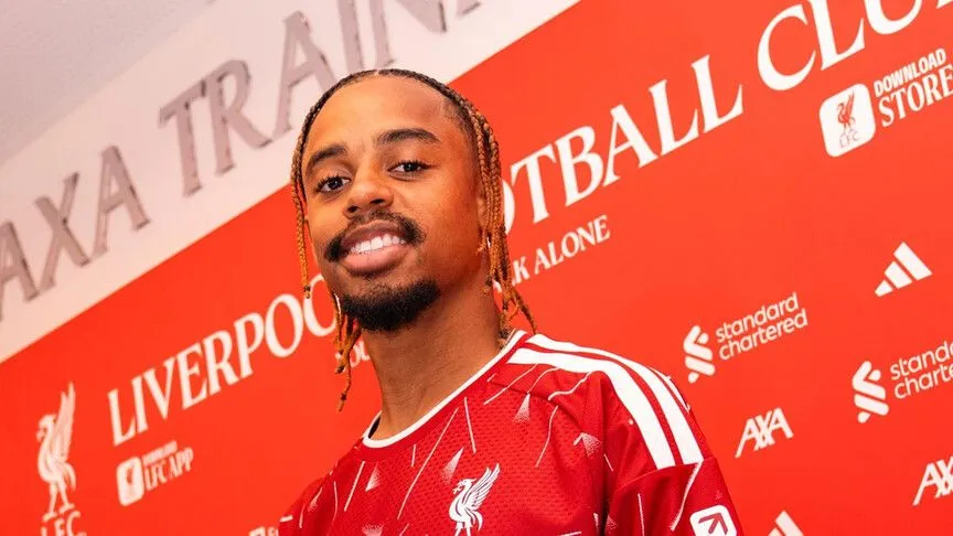 Liverpool, Fransız futbolcu Barcola'yı kadrosuna kattı
