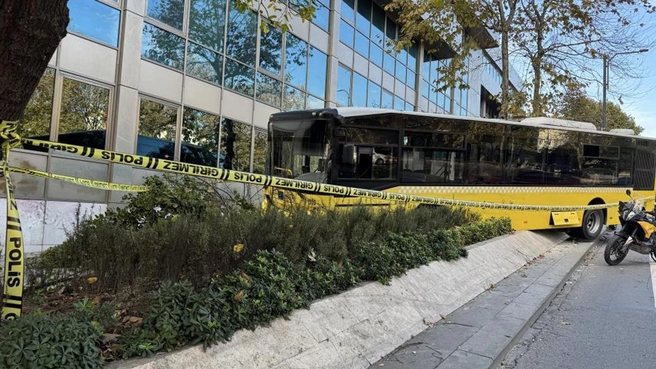Kalp krizi geçiren İETT şoförü hayatını kaybetti