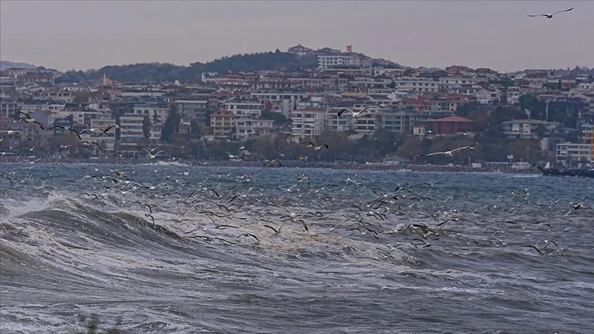 Meteorolojiden İstanbul için fırtına uyarısı 