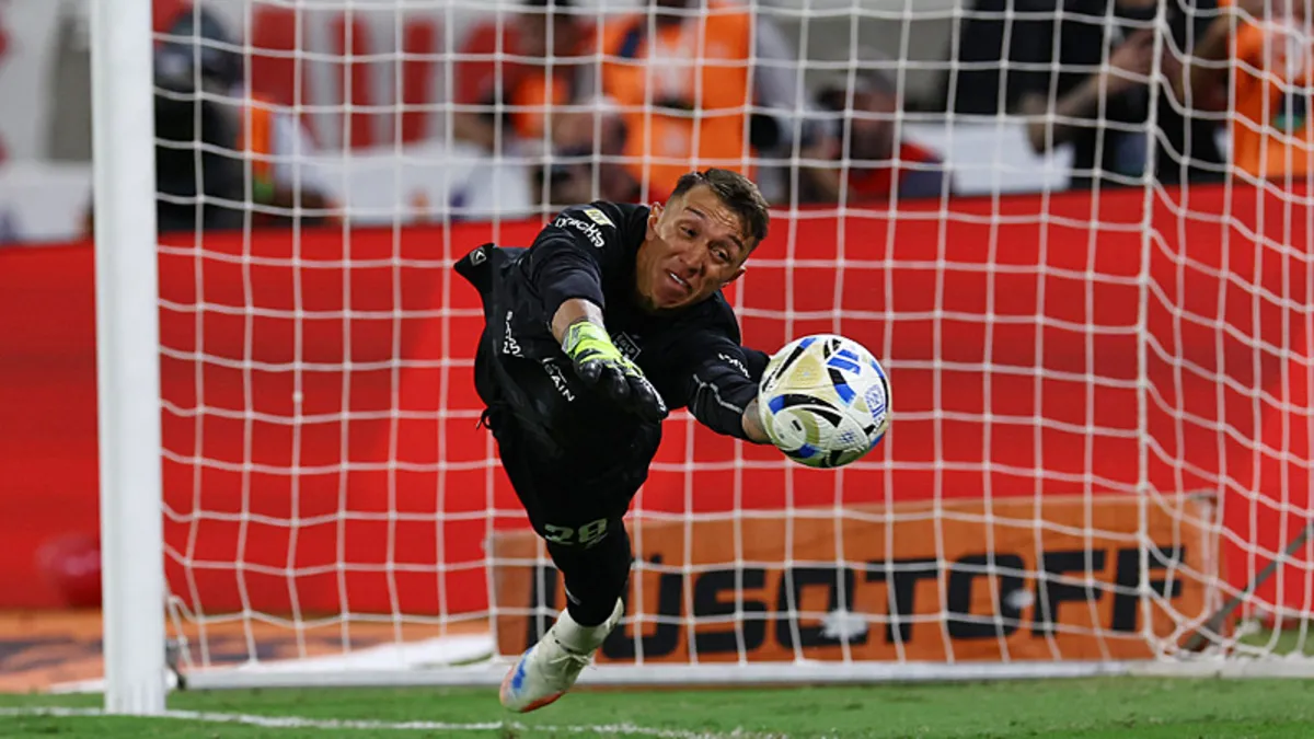 Fernando Muslera: Bir aslanı azmi yenilmez yapar