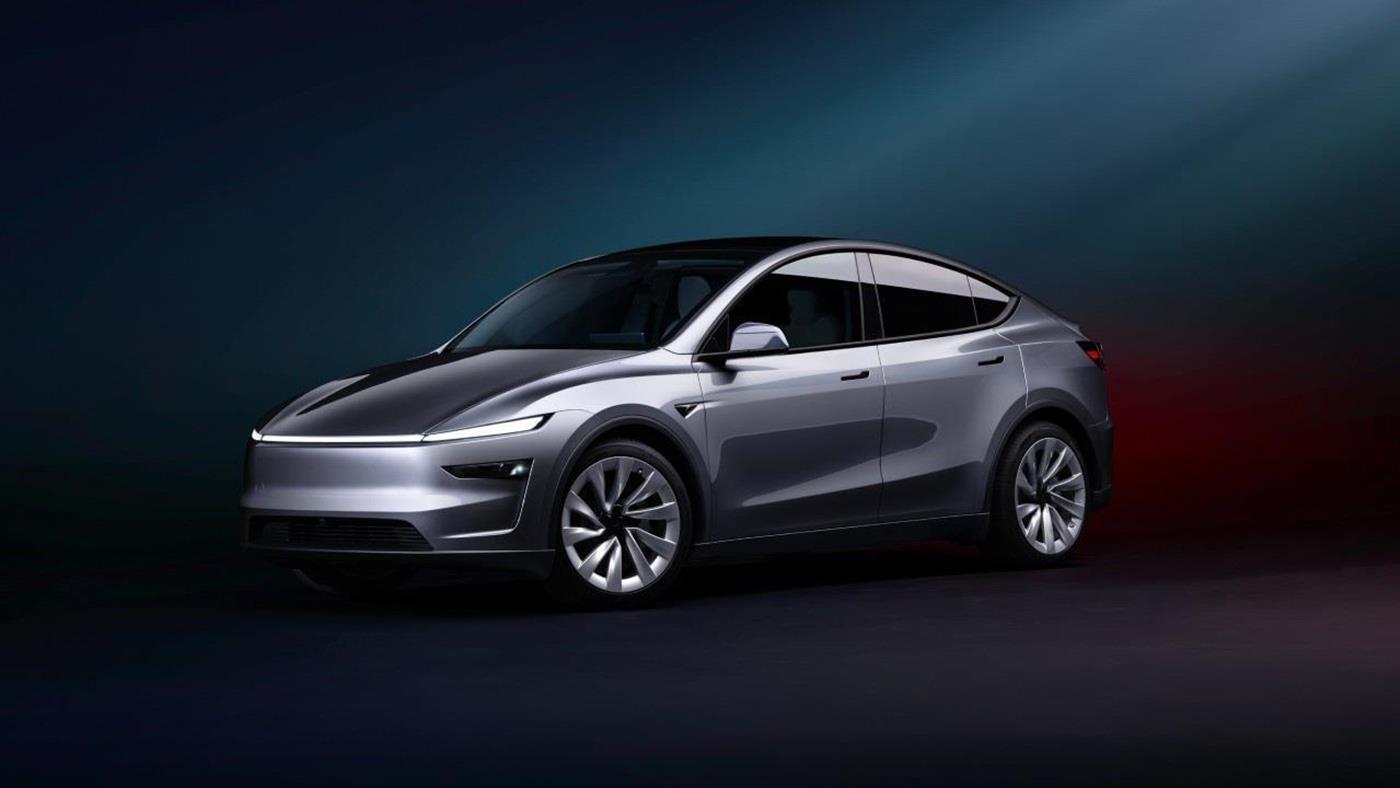 Tesla otomobiller kendi internetiyle güncelleme yapmaya başladı: Peki neden?