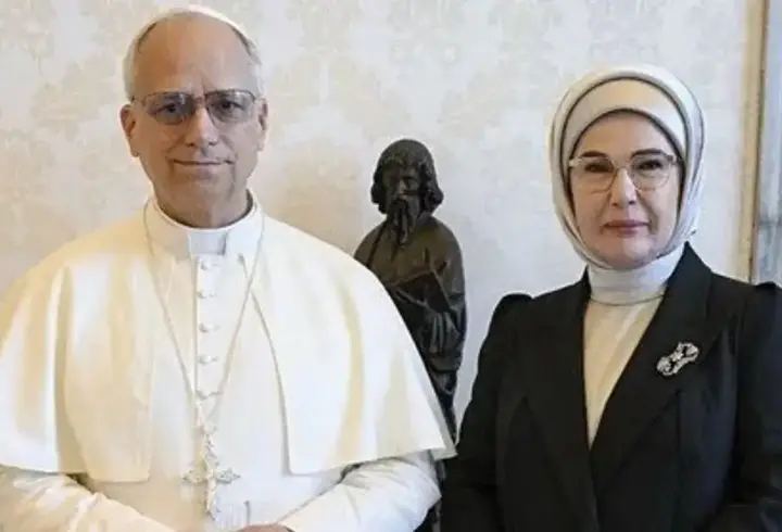 Emine Erdoğan'dan, Vatikan'da "Dünya 5'ten büyüktür" mesajı