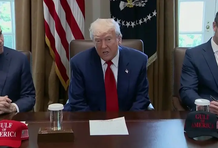 SON DAKİKA HABERİ: ABD Başkanı Trump: Çin çok fena darbe yiyor