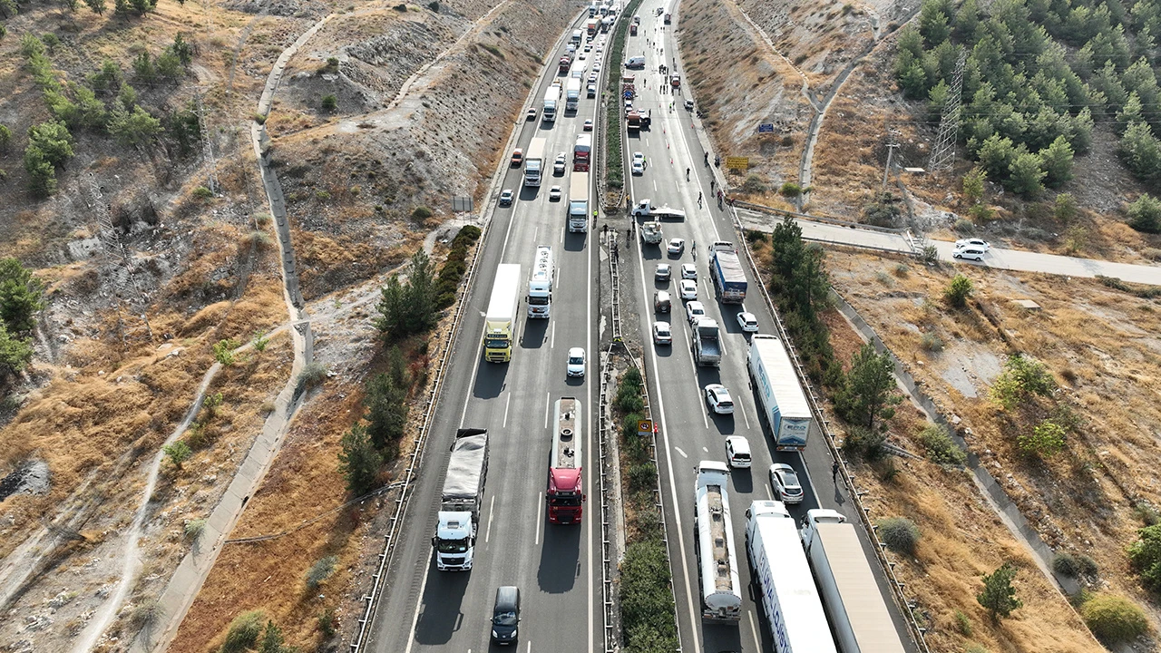 Karayolları açıkladı: Bayramda hangi otoyol ve köprüler ücretsiz olacak?