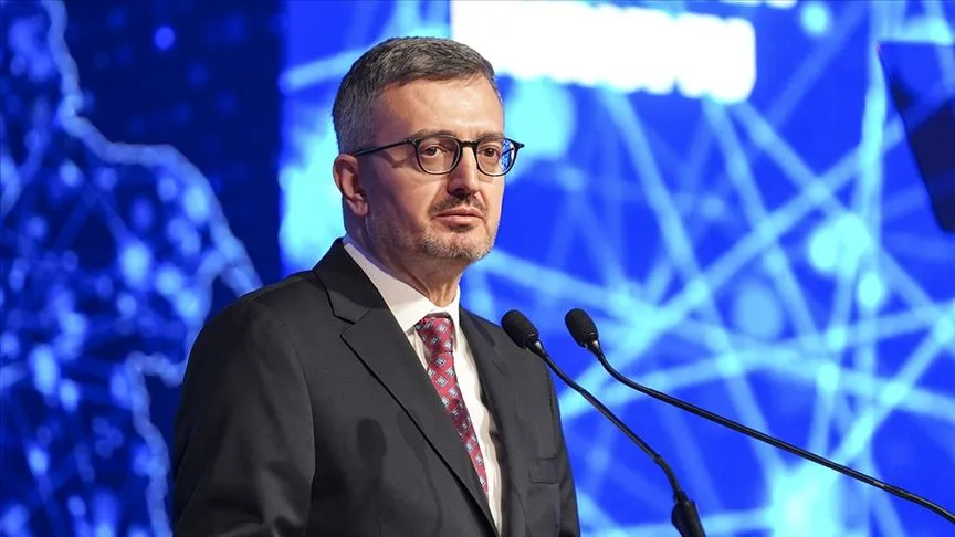 İletişim Başkanı Duran'dan Birlik Vakfı'nın 40. Kuruluş Yıl Dönümü Programı'na ilişkin paylaşım
