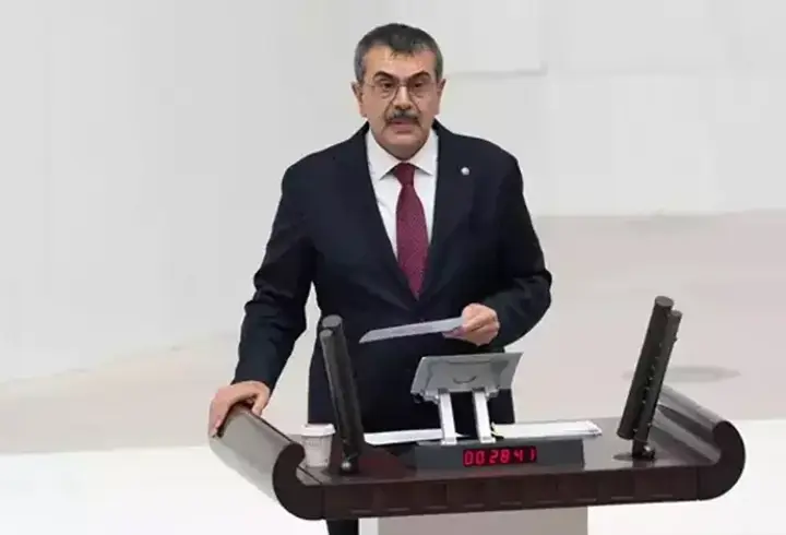 Milli Eğitim Bakanı Tekin, MESEM eleştirilerine tepki gösterdi
