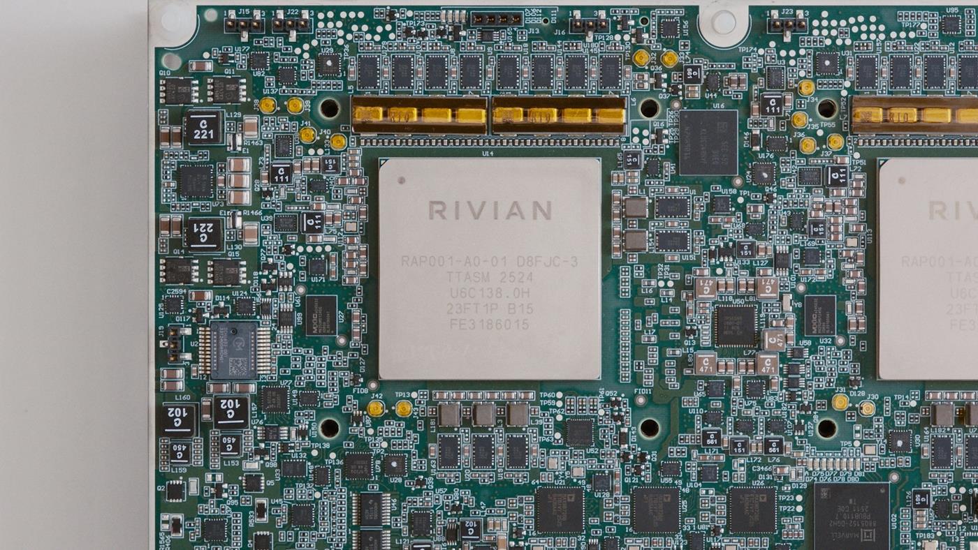 Tesla’ya meydan okuyor: Rivian kendi otonomi çipini tanıttı