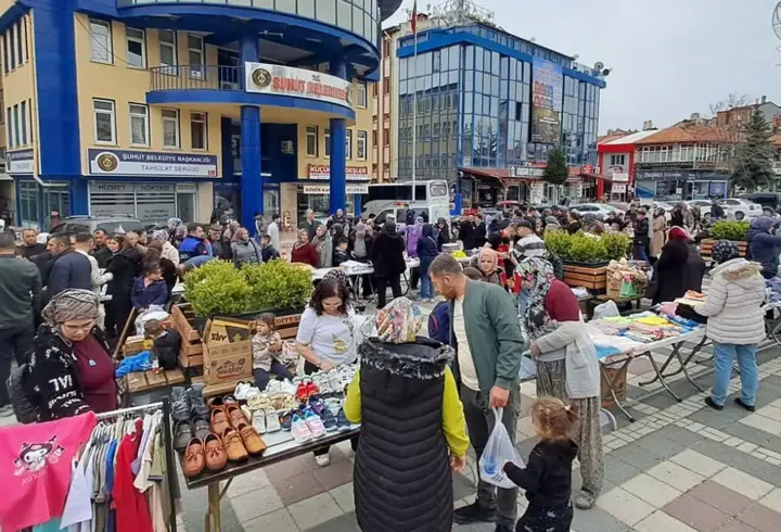 Çömlekler Gökçe bebek için doldu