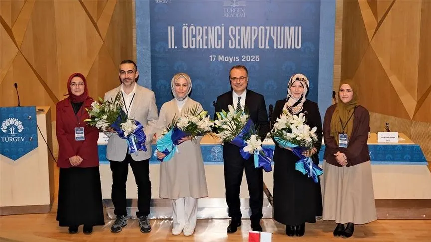 İstanbul'da TÜRGEV Akademi II. Öğrenci Sempozyumu düzenlendi