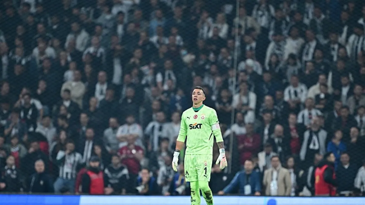 Galatasaray'a bir kaleci adayı daha! İşte listedeki sürpriz isim