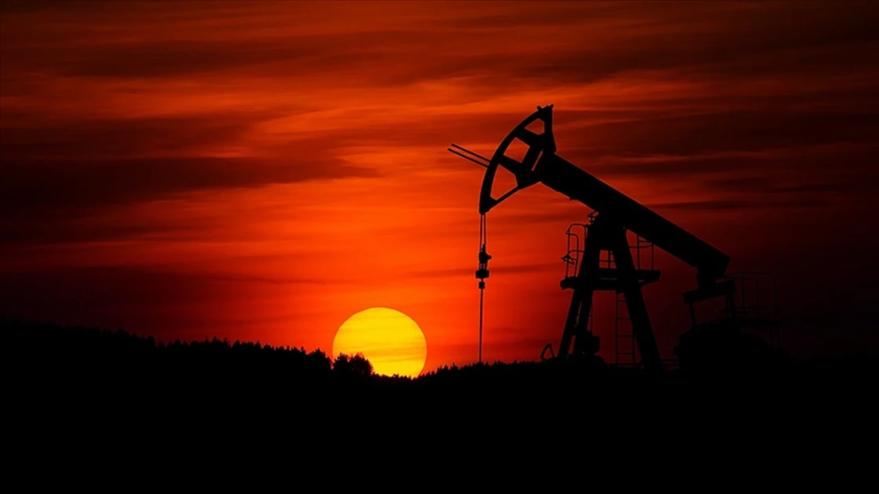 Çin direniyor, Hindistan sinyal verdi: Rus petrolü ihracatı riske girdi