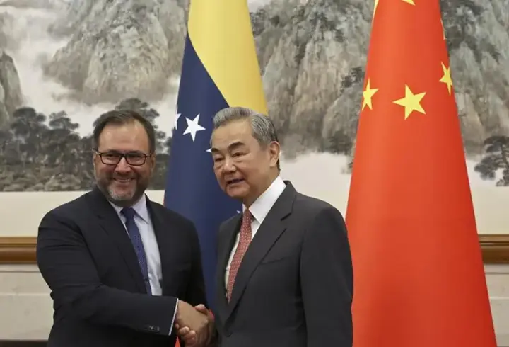 SON DAKİKA HABERİ: Çin’den Venezuela’ya destek