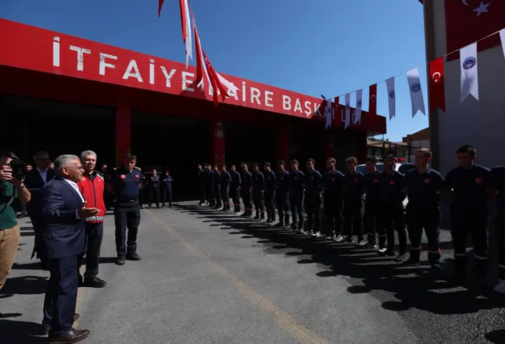 Başkan Büyükkılıç’tan geleceğin itfaiyecilerine nasihatler