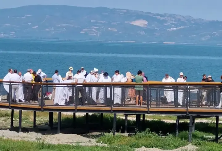 Fransa'dan Gelen 42 Akademisyen, İznik'te Özel Bir Ayin Gerçekleştirdi