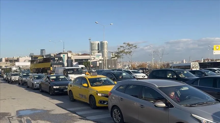 İstanbul'da trafik yoğunluğu yüzde 71'e kadar çıktı