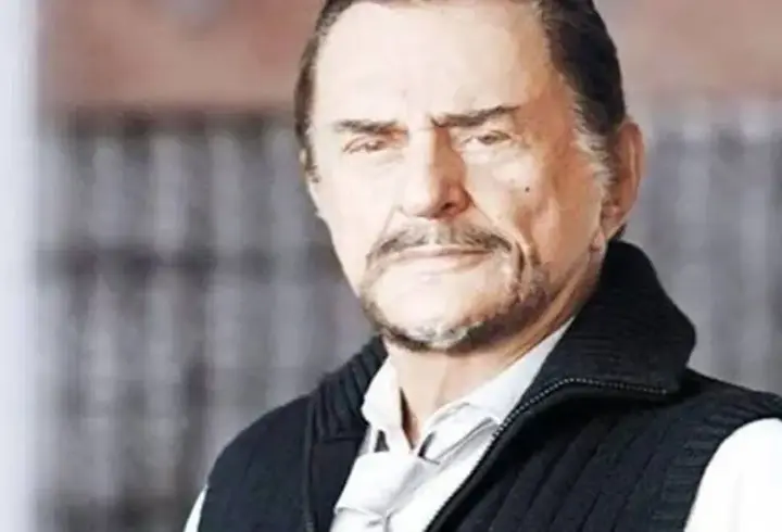 Şarkıcı Alpay Öldü Mü, Hastalığı Neydi? Alpay Kimdir, Kaç Yaşındaydı, Nereli? Alpay'ın Hastalığı Neydi, Neden Öldü? Vefatını Bora Gencer Duyurdu!