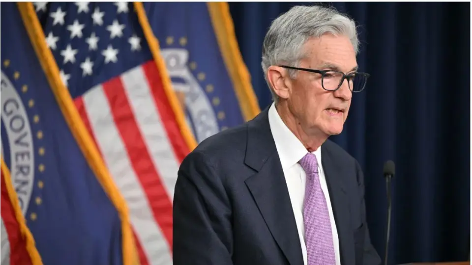 Trump: Powell Fed'de kalırsa mutlu olmayacak