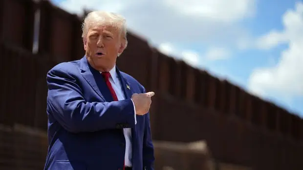 Trump, 6. nesil savaş uçağı F-47ye geçeceklerini açıkladı