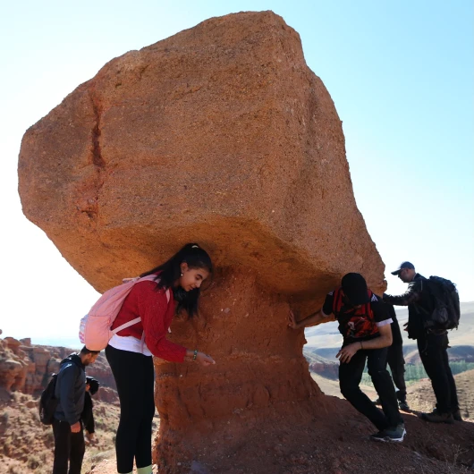 Görenler ABD Sanıyor Ama Burası Türkiye: Kars’taki Gizli 'Arizona' Herkesi Büyüledi