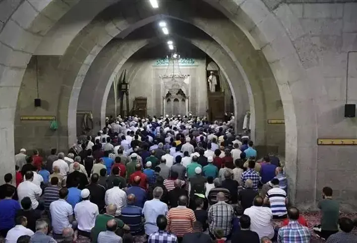 Kadir Gecesi ayın kaçı, bu gece kandil mi? Kadir Gecesi ne zaman?