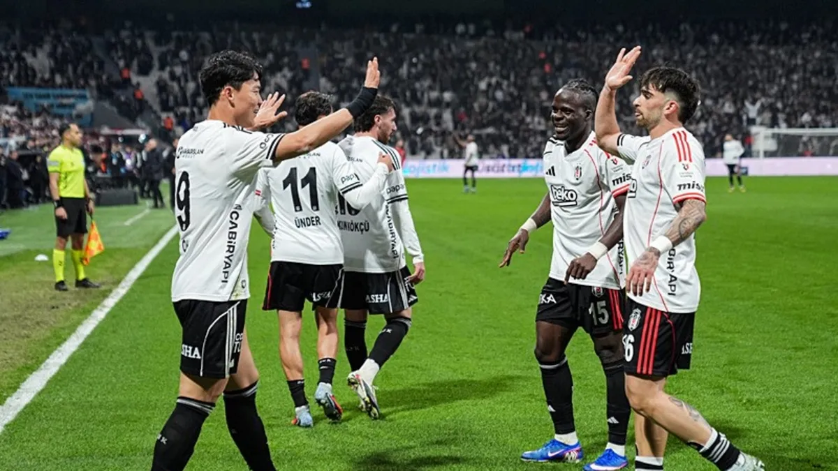 Gol düellosunda Beşiktaş Hesap.com Antalyaspor'a şans tanımadı!
