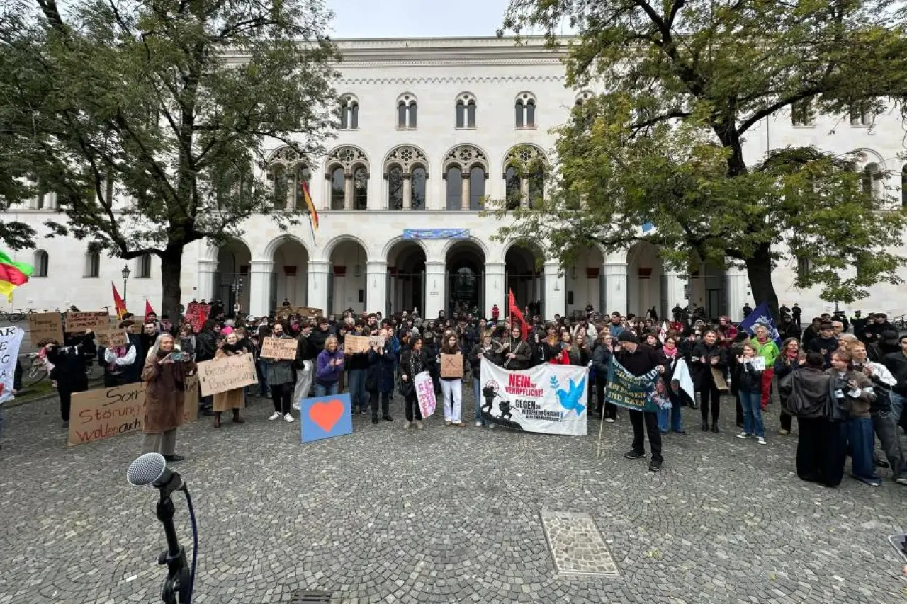 Münih'ten Paris'e Dayanışma Mesajı