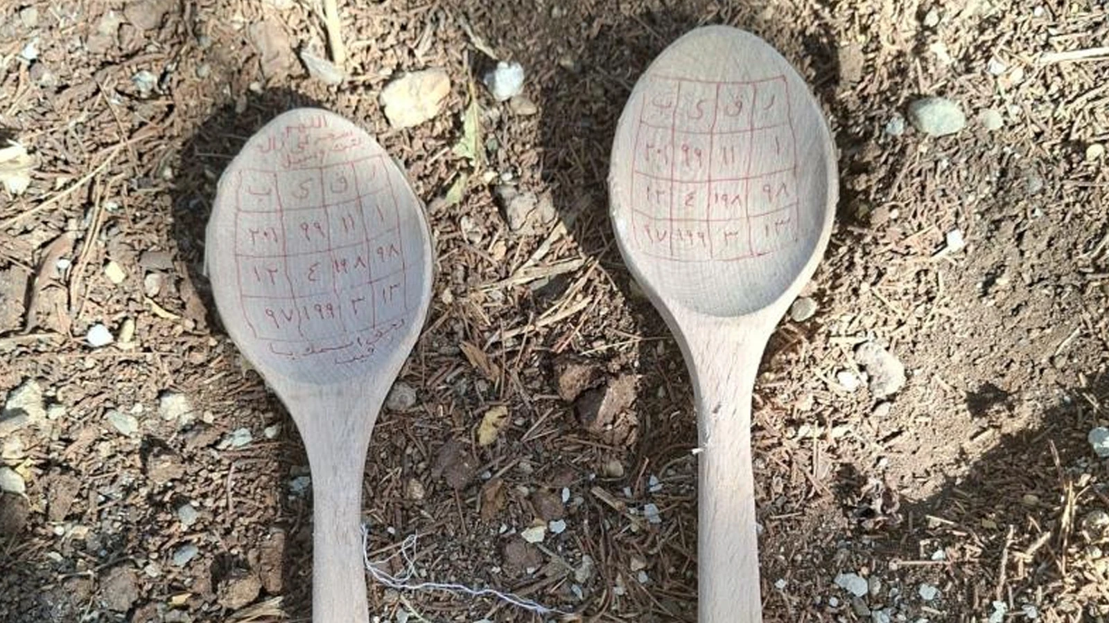 Mezarlıklardan çıkan büyüler hayrete düşürüyor