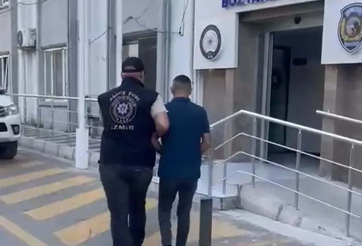 Kırmızı bültenle aranan cinayet şüphelisi İzmir'de yakalandı