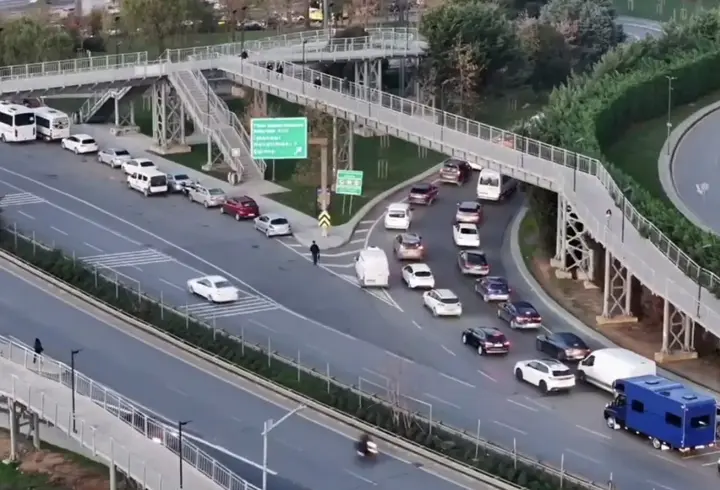 İstanbul-Beykoz'da dron destekli trafik denetimi: 32 sürücüye 69 bin lira ceza
