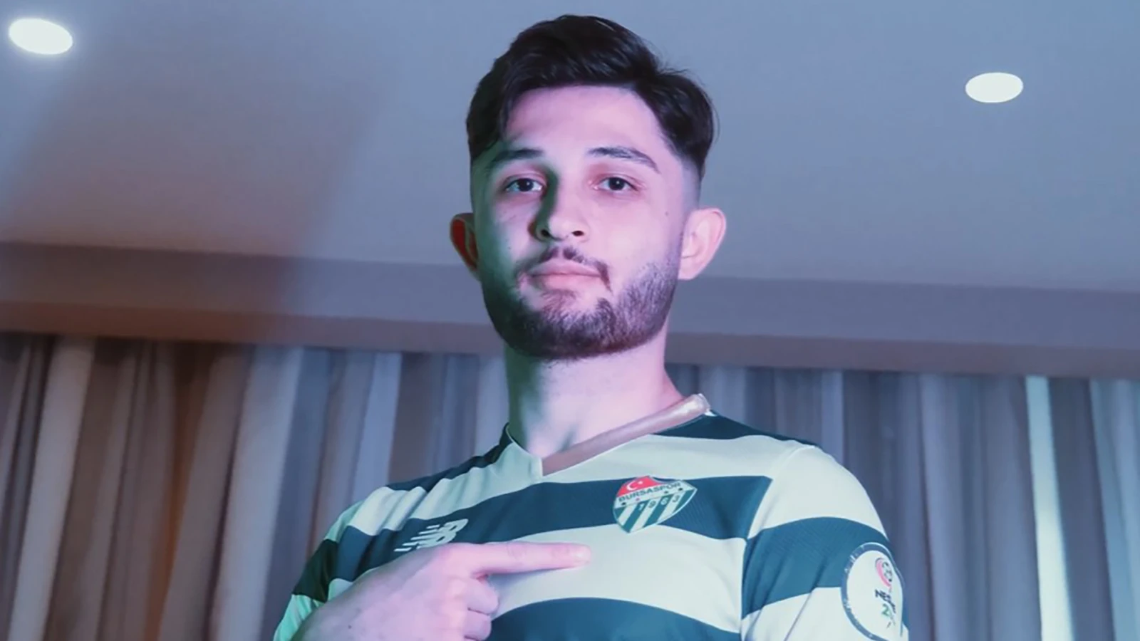 Bursaspor, Salih Kavrazlı'yı renklerine bağladı