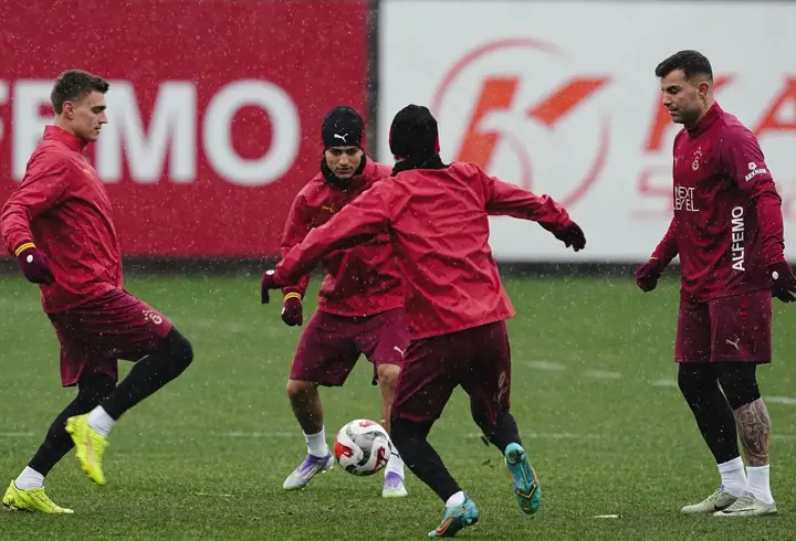 Galatasaray, Fethiyespor maçı öncesi son antrenmanını gerçekleştirdi