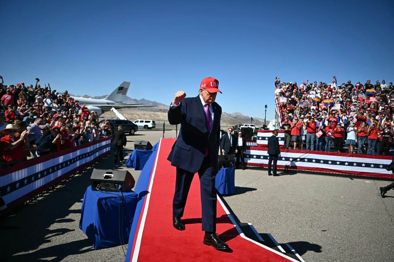 Trump: "Birini Öldürsem Bile Seçmenim Desteğini Çekmez"