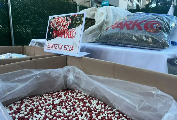 İzmir'deki uyuşturucu operasyonlarında; 1 haftada 46 şüpheliye tutuklama